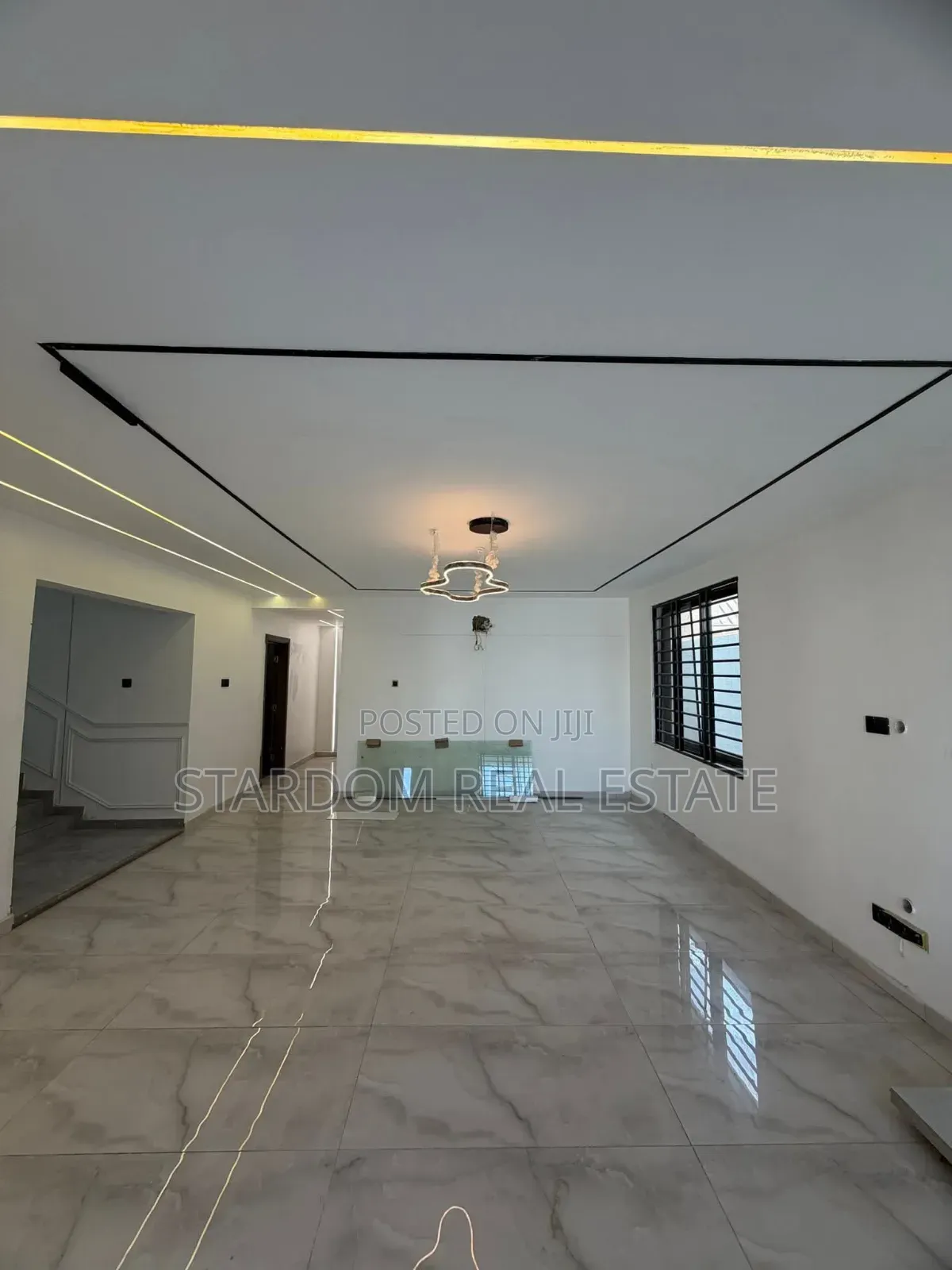 5bdrm Duplex in East Legon Hills, Boundary Road Area for sale