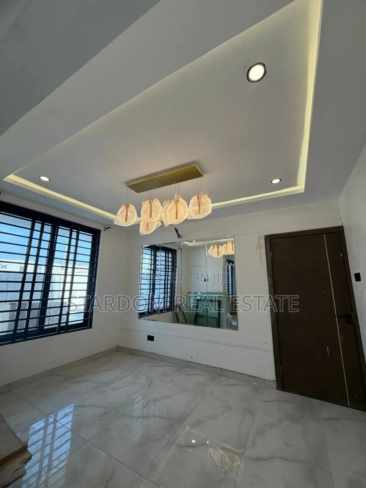 5bdrm Duplex in East Legon Hills, Boundary Road Area for sale