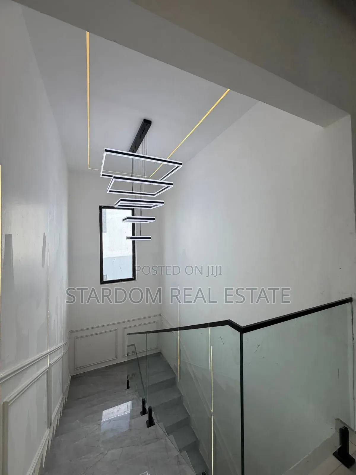 5bdrm Duplex in East Legon Hills, Boundary Road Area for sale