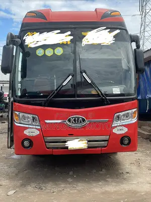 Kia Granbird 2014 Red