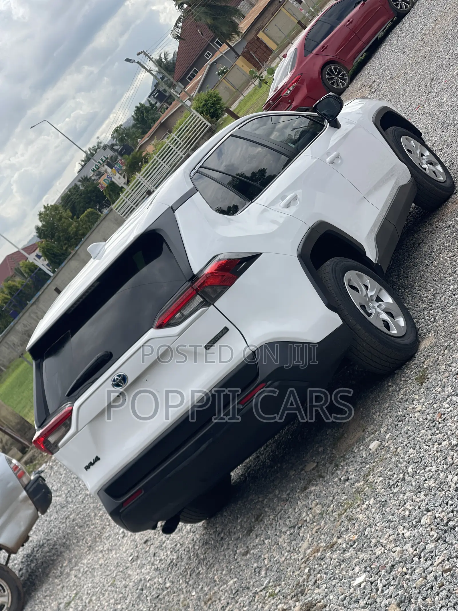 Toyota RAV4 Adventure AWD 2023 White