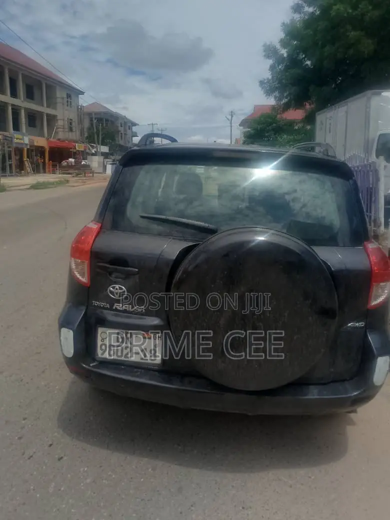 Toyota RAV4 2012 Black
