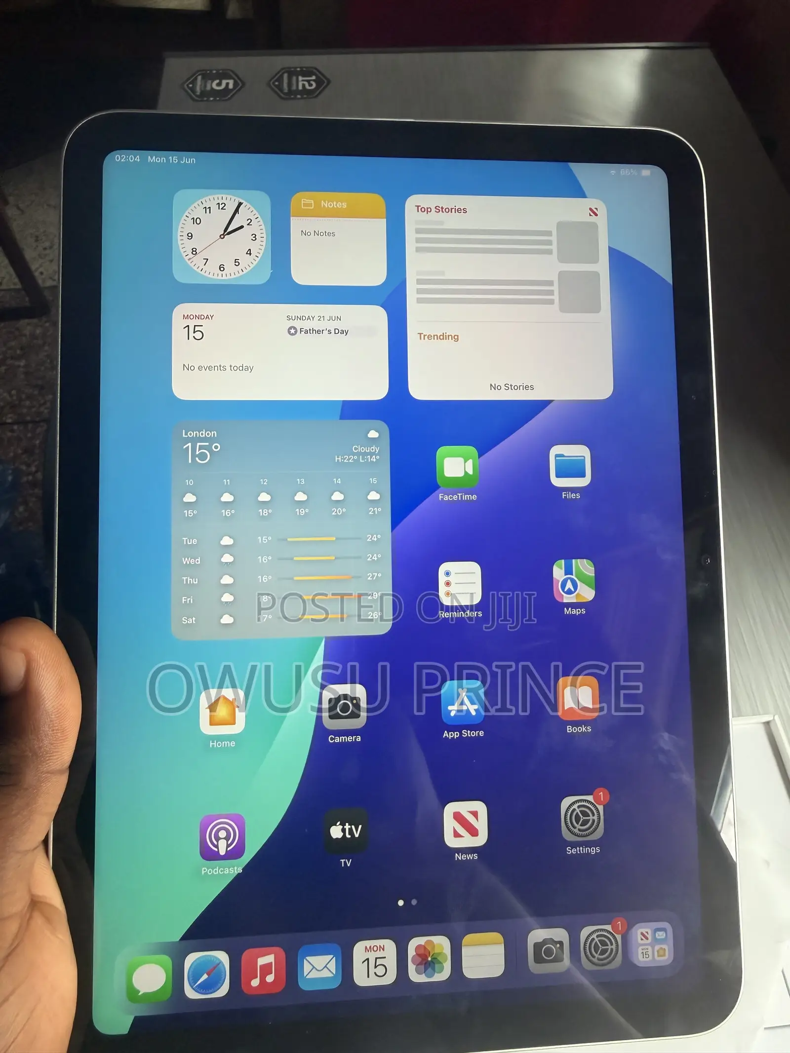 New Apple iPad (2025) 128 GB Gray