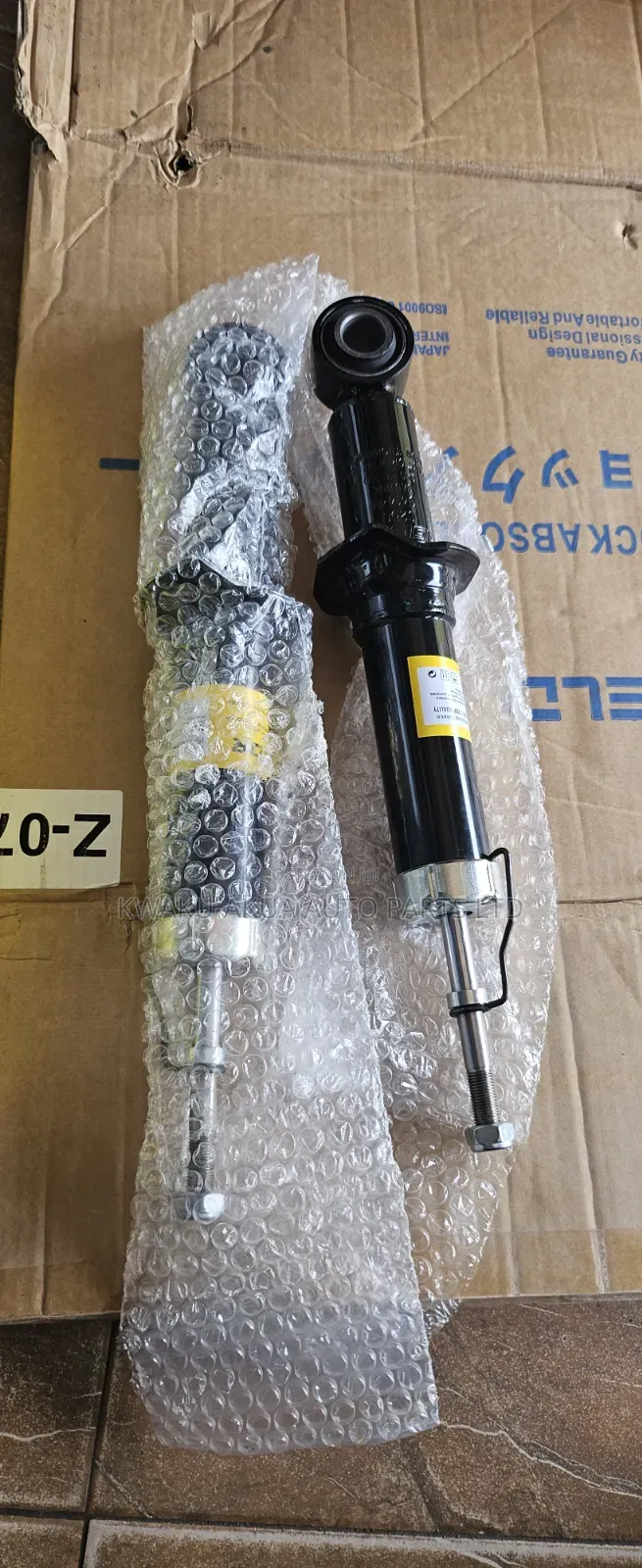 Toyota Matrix Rear /Back Shocks