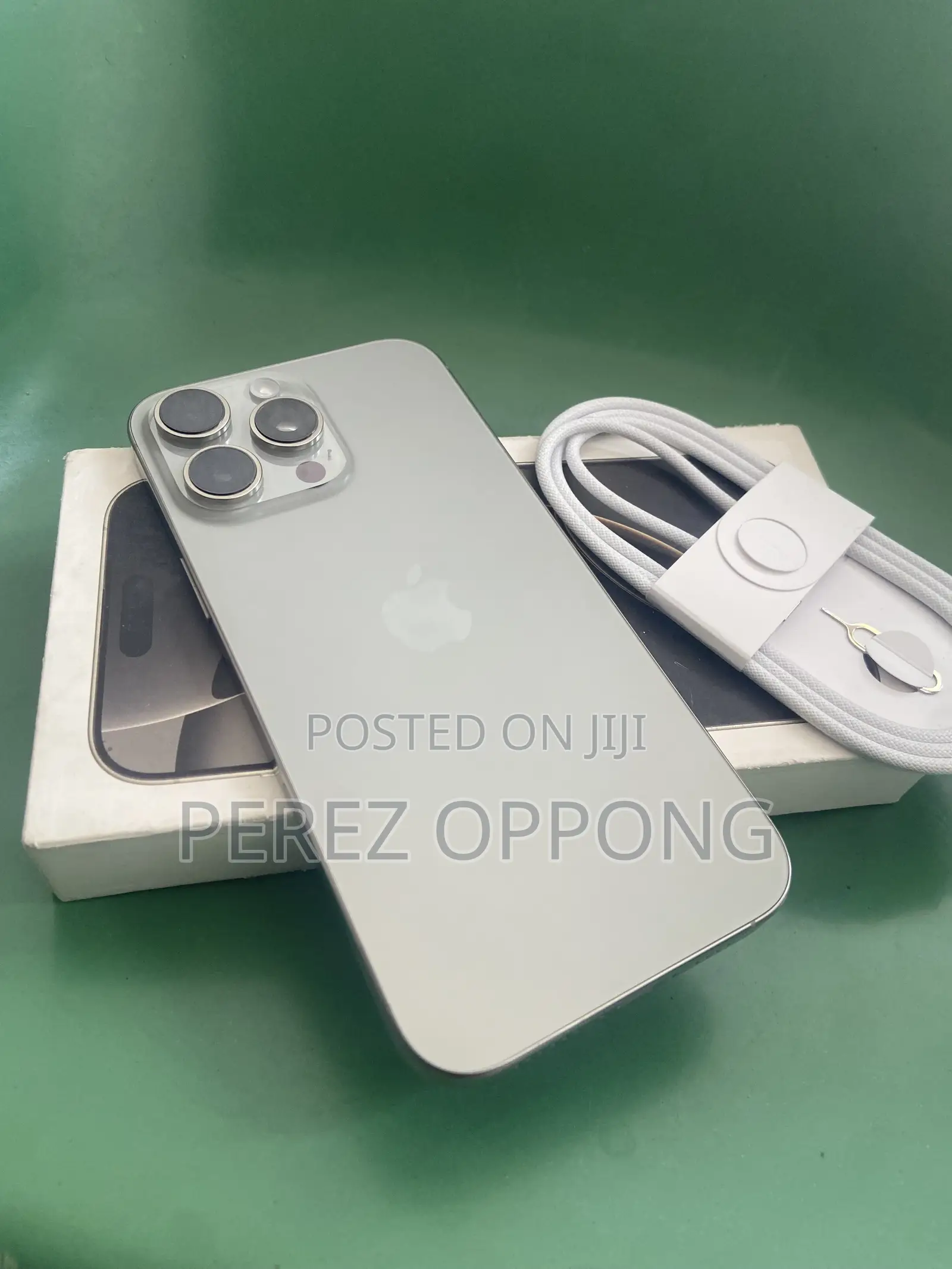 Apple iPhone 16 Pro Max 256 GB Silver