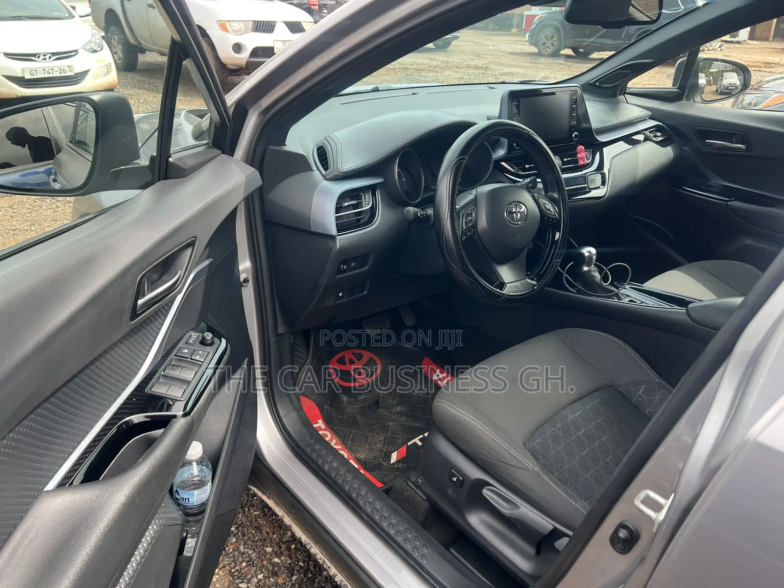 Toyota C-HR 2021 Silver