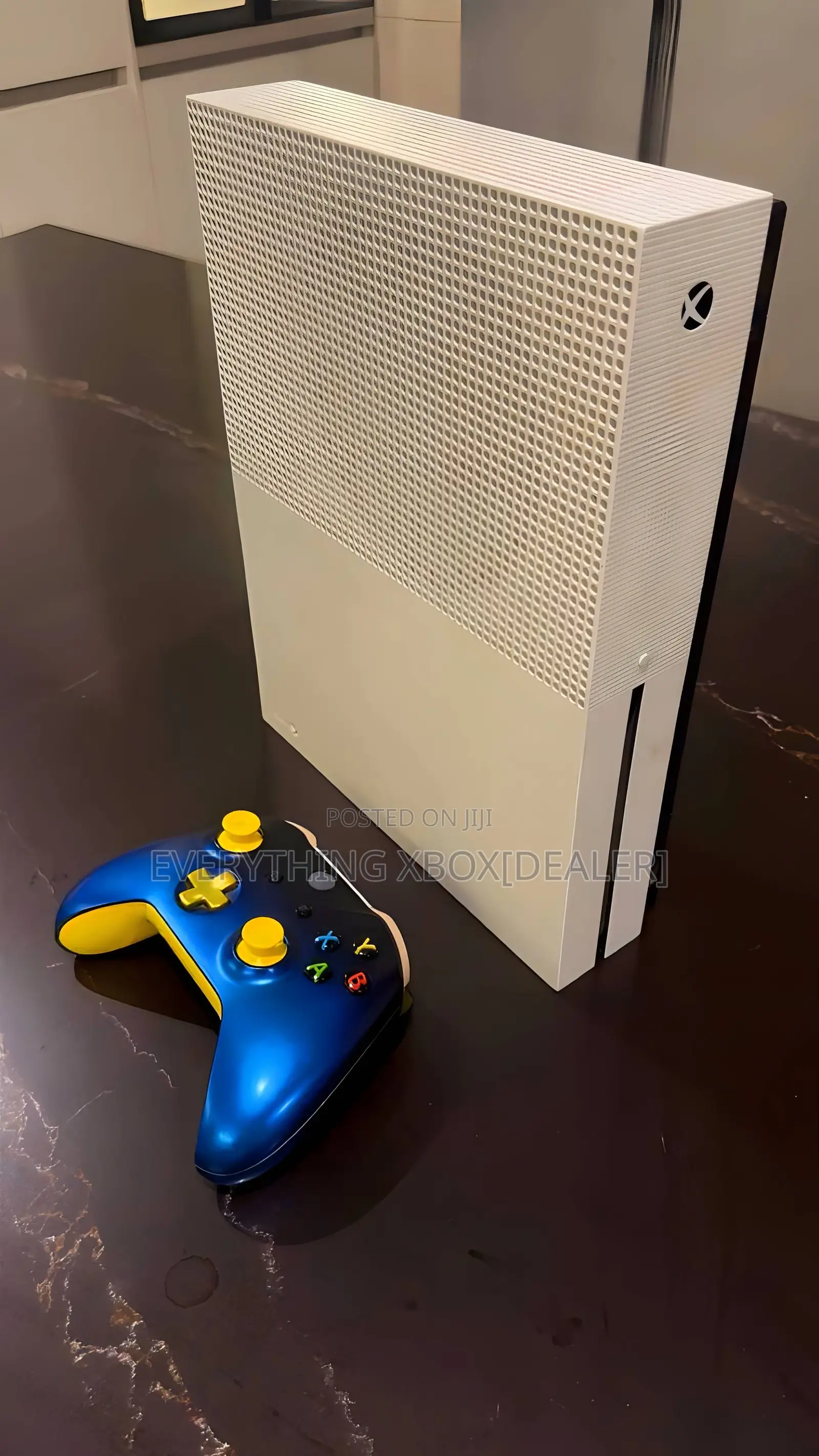 Pre-Owned Xbox One S|500gb|1 Controller|5+ Games|Read Description