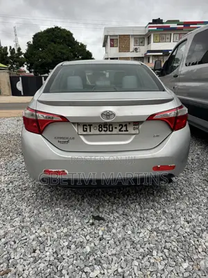 Toyota Corolla 2015 Silver