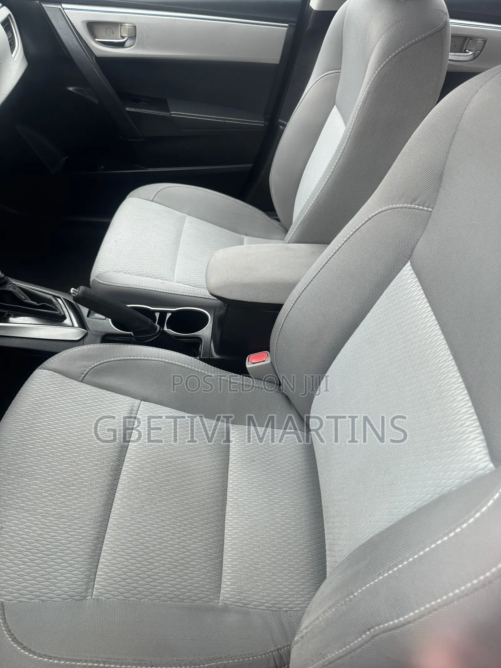 Toyota Corolla 2015 Silver