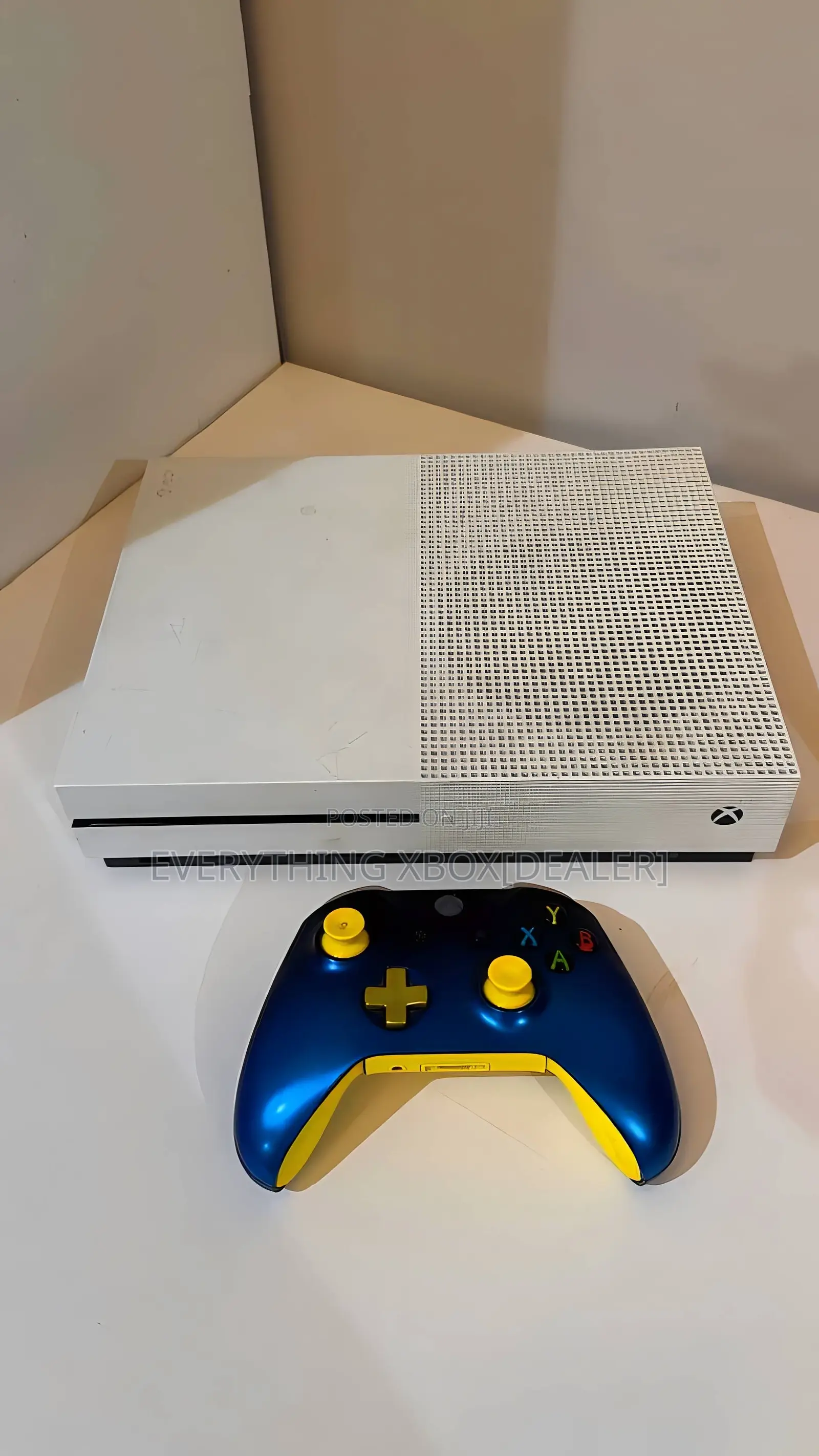 Xbox One S (500gb)+ Controller + Select Your Games of Choice]