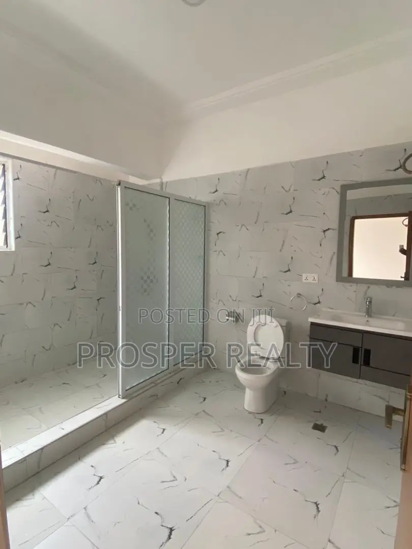 2bdrm Apartment in Spintex for rent