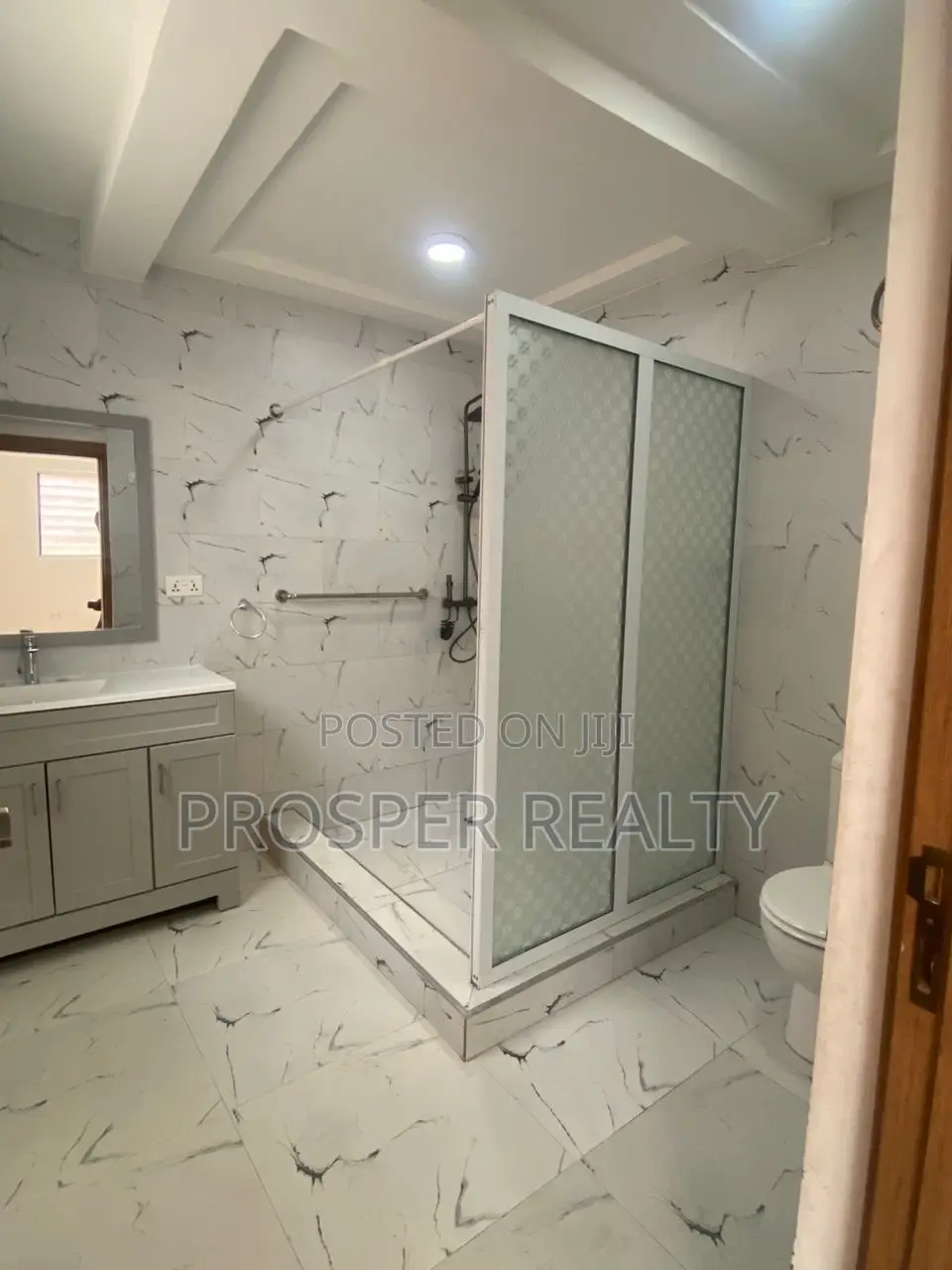 2bdrm Apartment in Spintex for rent