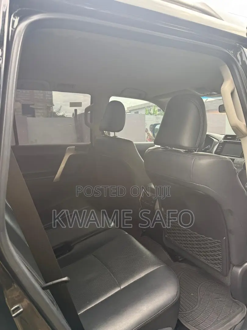 Toyota Land Cruiser Prado 2.7 2020 Black