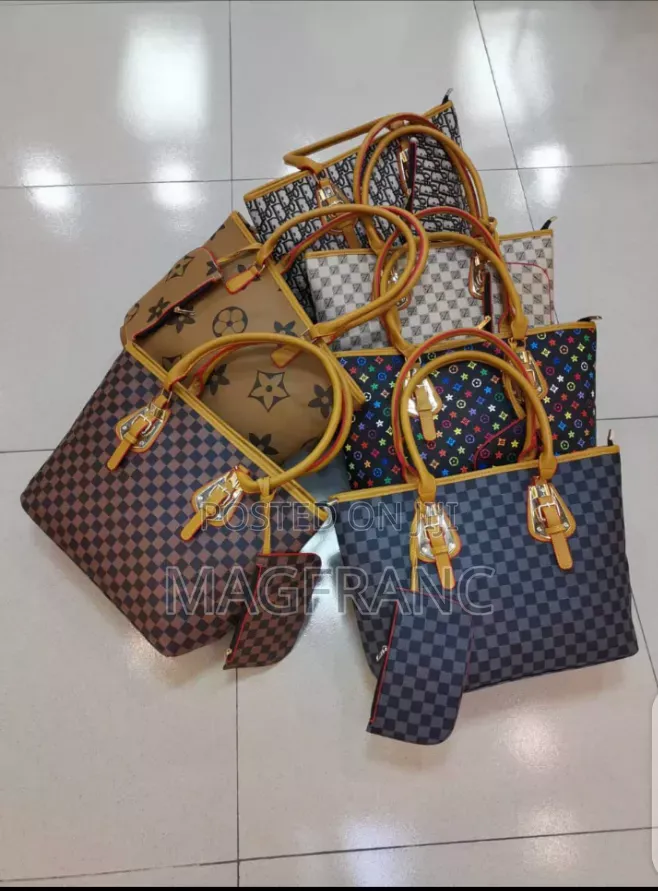 Stylish Ladies Handbags Available at Affordable Prices