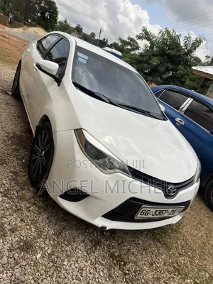Toyota Corolla 2015 White