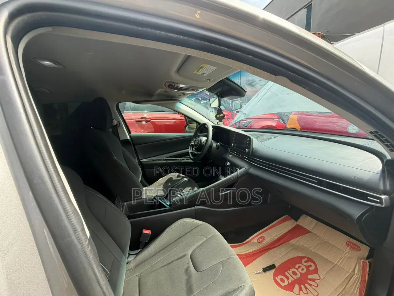 Hyundai Elantra 2022