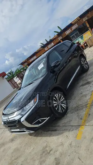 Mitsubishi Outlander SE FWD 2020 Black