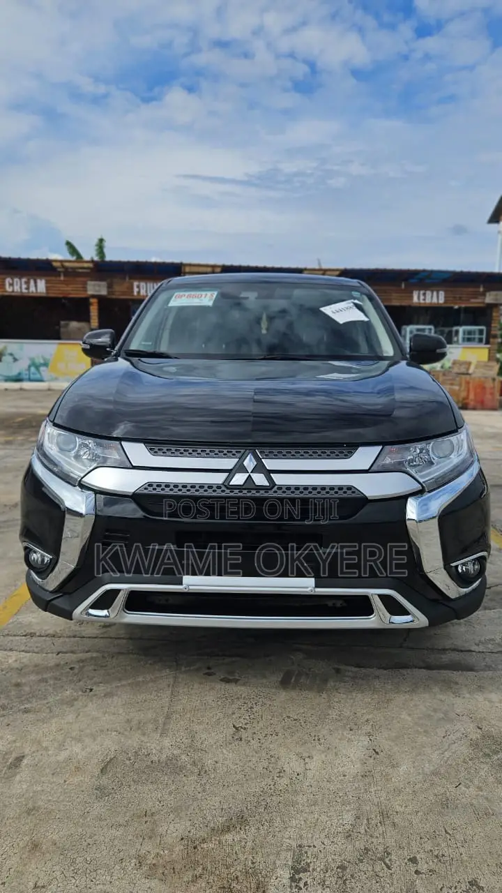 Mitsubishi Outlander SE FWD 2020 Black