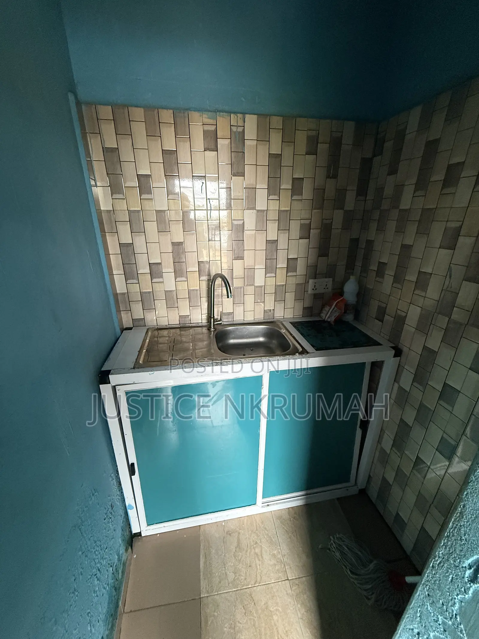 1bdrm Apartment in Mr Justice Estates, Old Barrier for rent