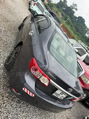 Toyota Corolla 2012 Gray