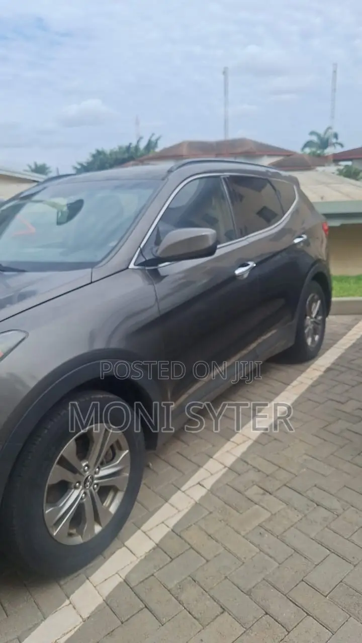 Hyundai Santa Fe Limited FWD 2016 Gray