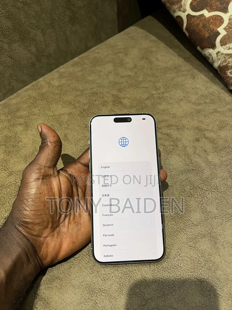 Apple iPhone 15 Pro Max 1 TB Gold