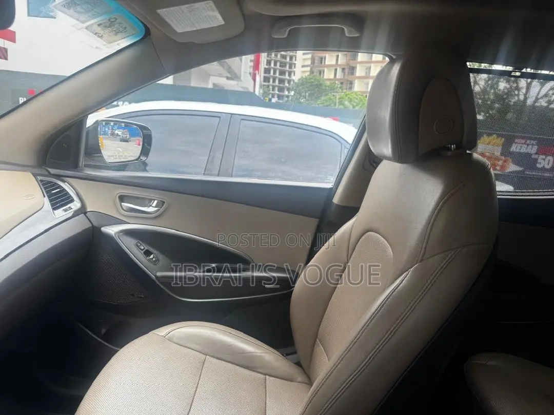 Hyundai Santa Fe 2018 White