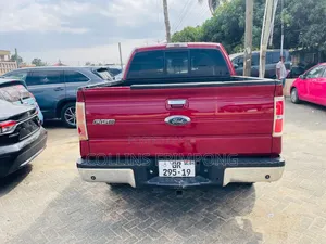 Ford F-150 2013 Red