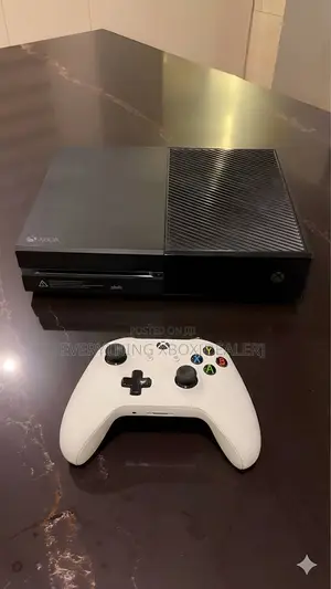 Like-New Xbox One| 500gb | 1 Controller | 5+ Games