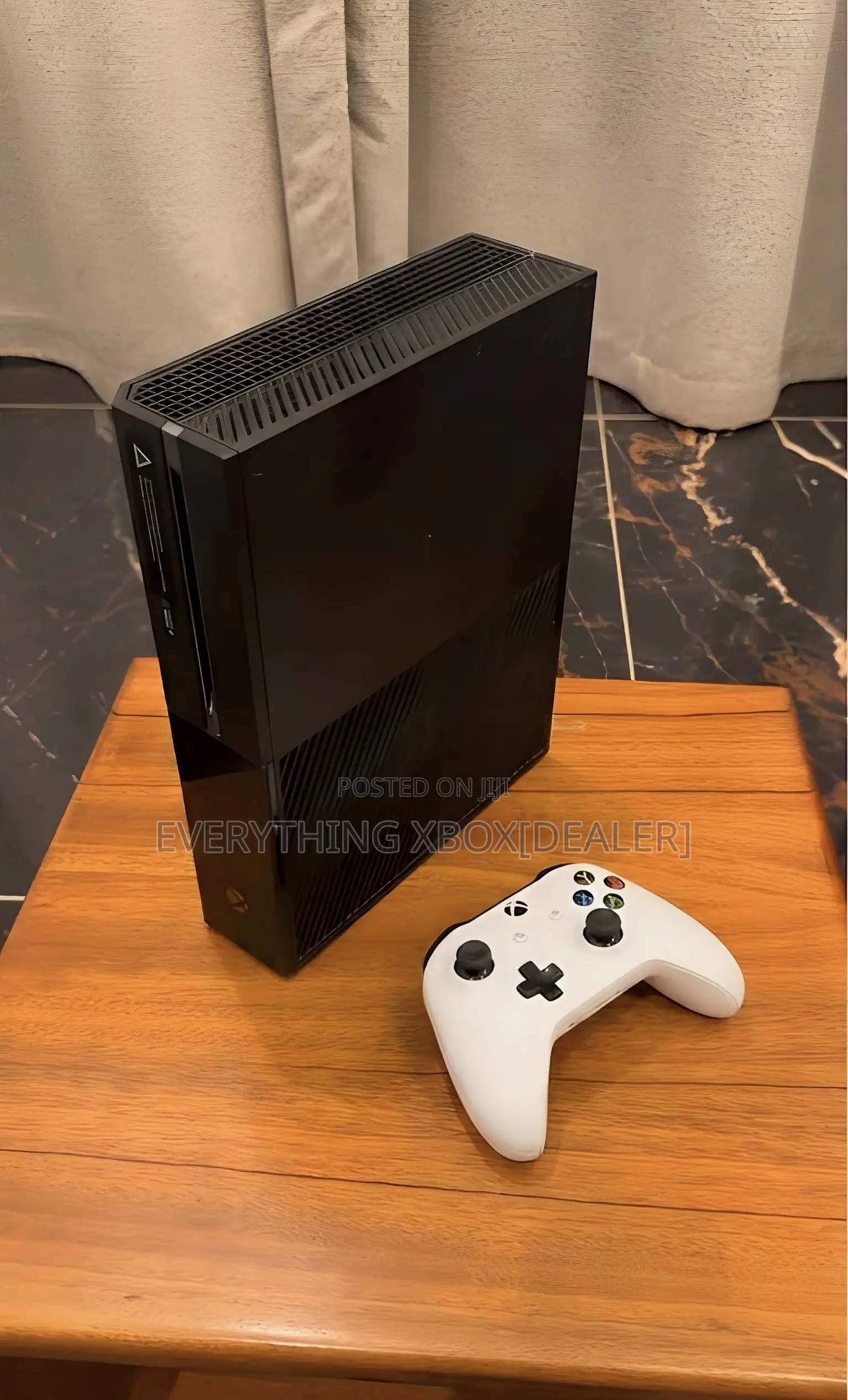 Previously Owned Xbox One | 500gb |1 Controller | Games Included