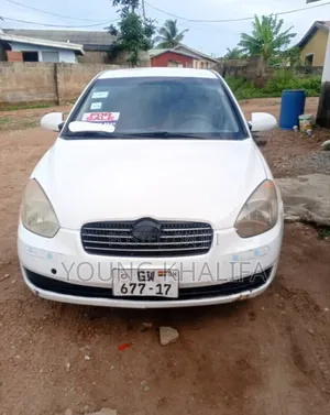 Hyundai Accent 2012 White