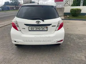 Toyota Yaris 2012 White