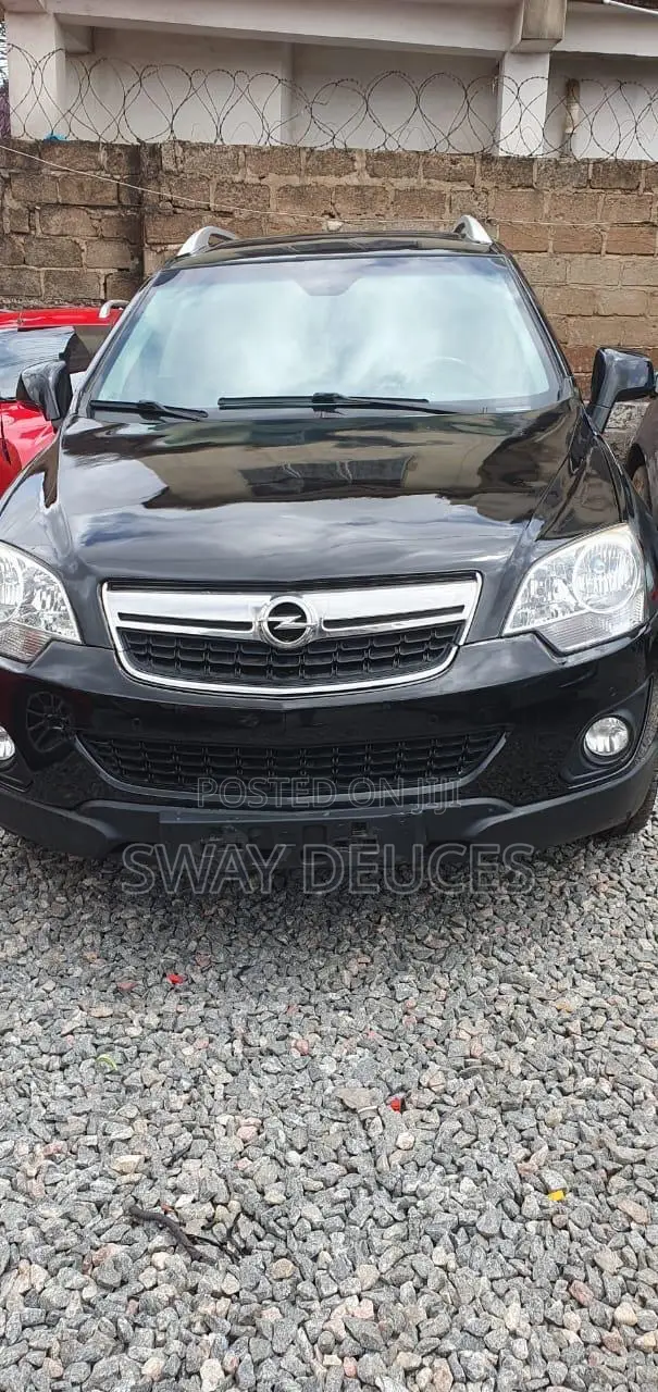 Opel Astra 2016 Black