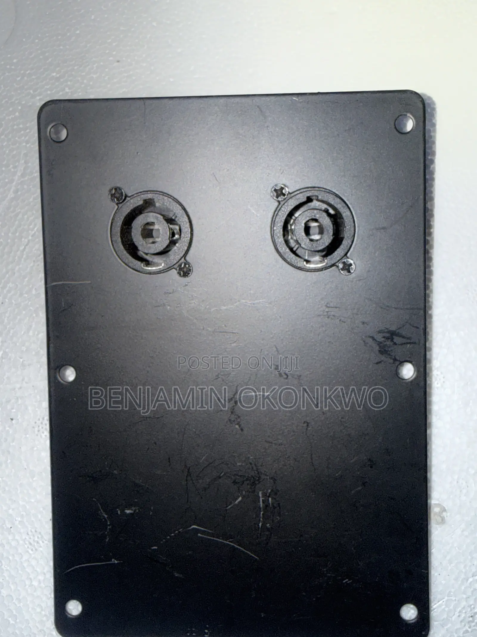 Speaker Terminal Plate