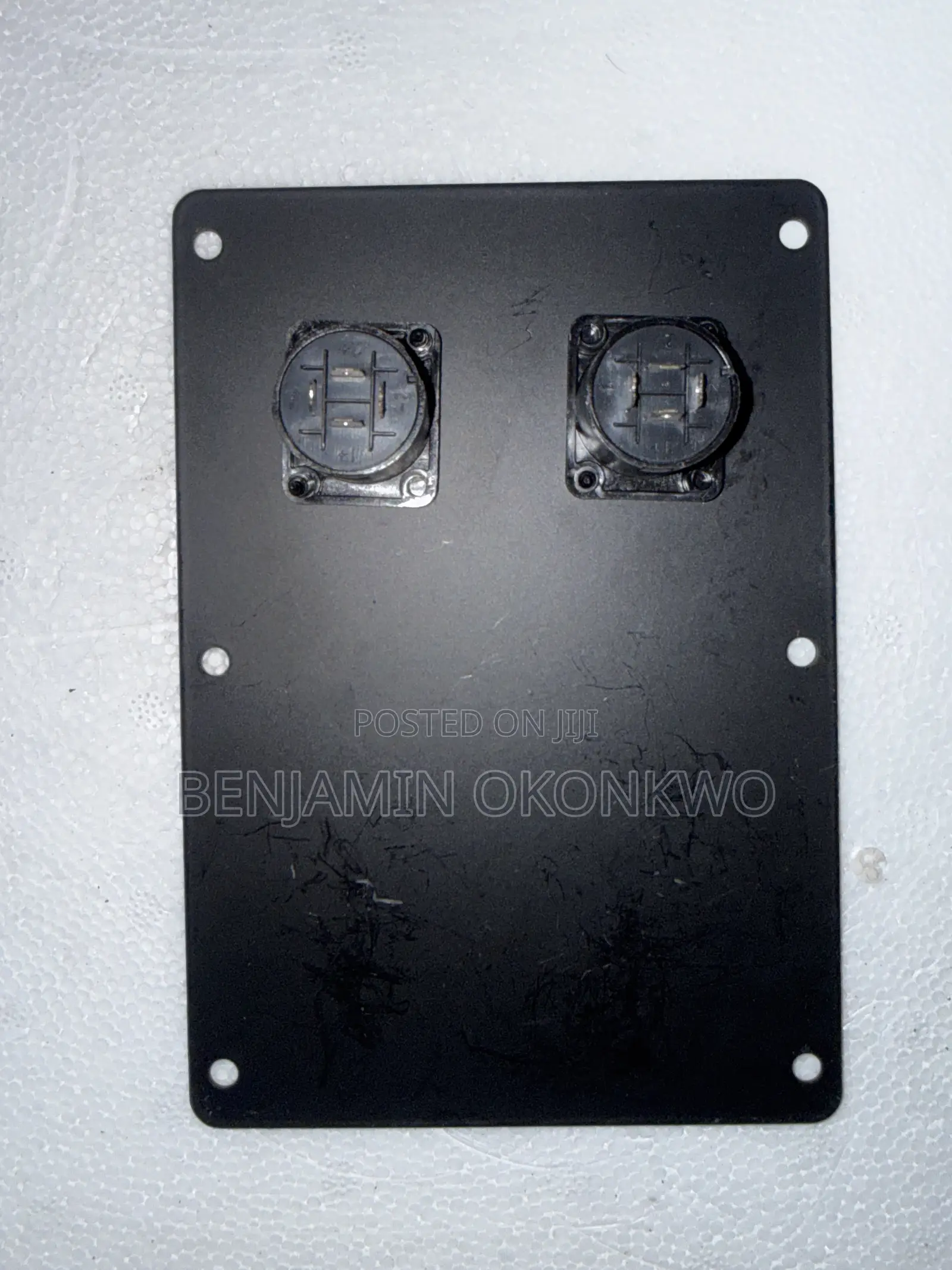 Speaker Terminal Plate