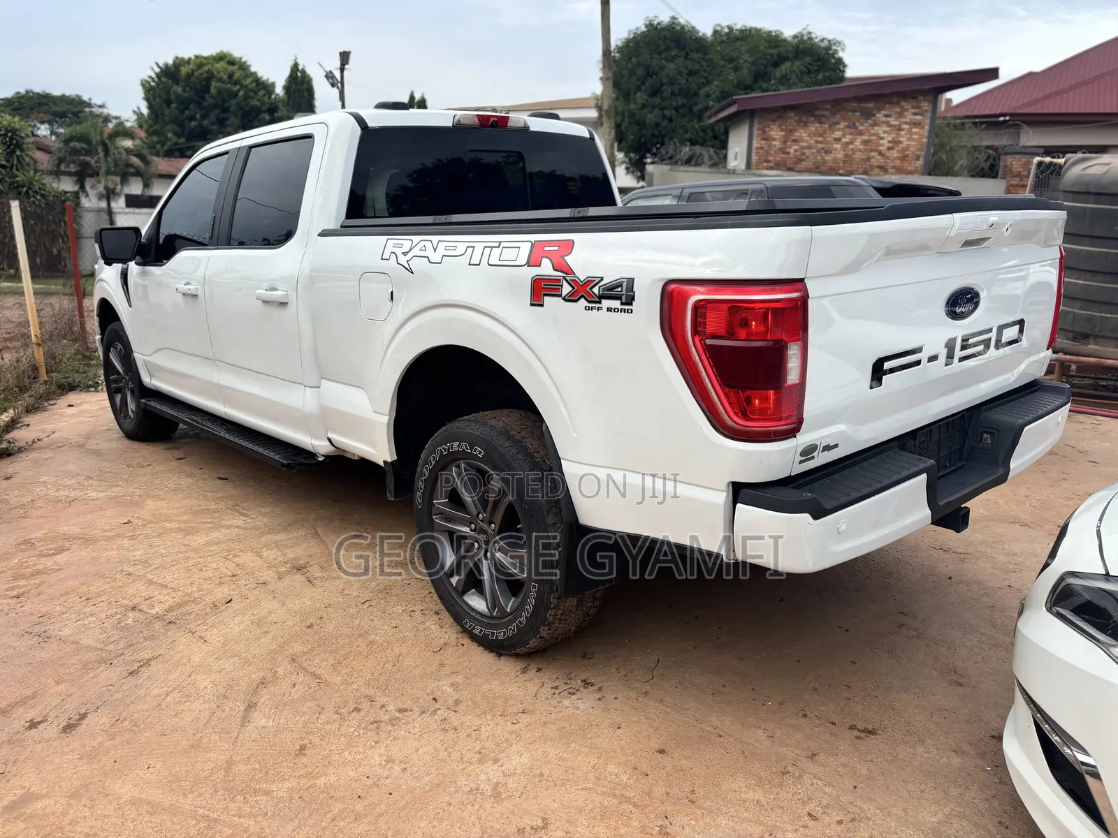 Ford F-150 XLT 2022 White