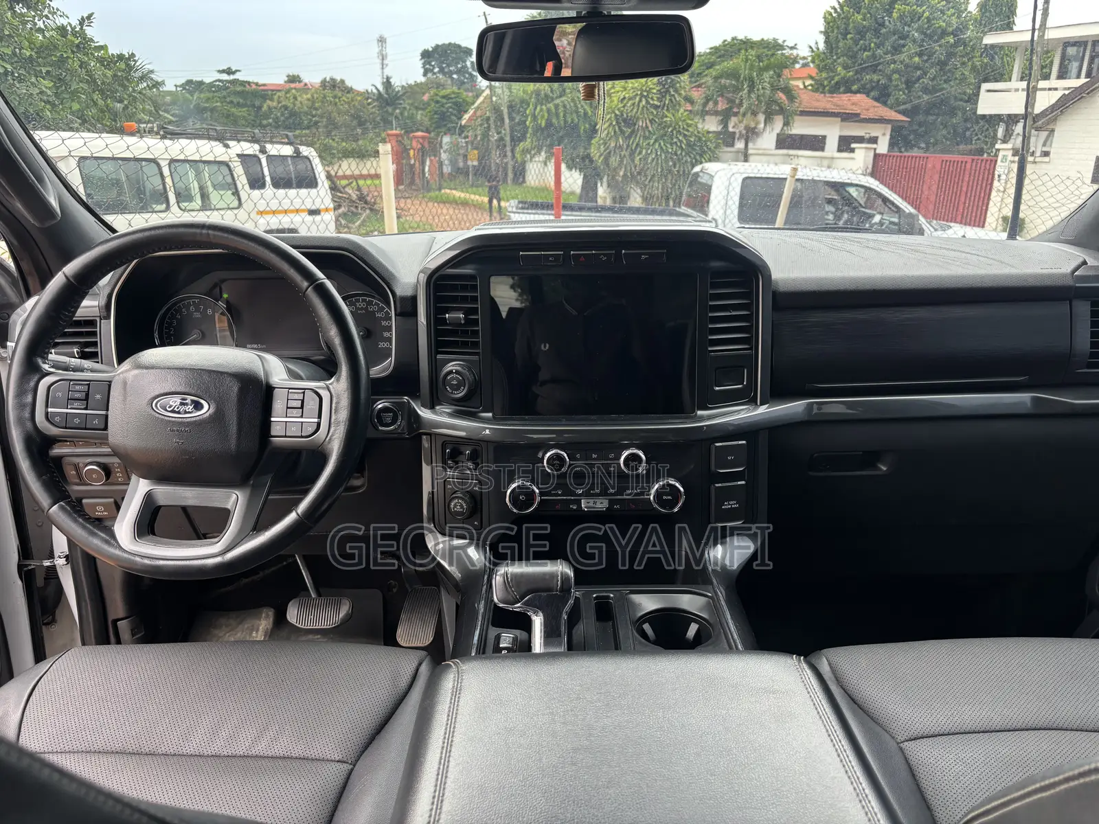 Ford F-150 XLT 2022 White