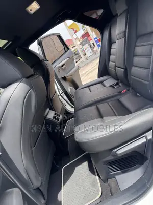 Lexus NX 300 AWD 2021 White