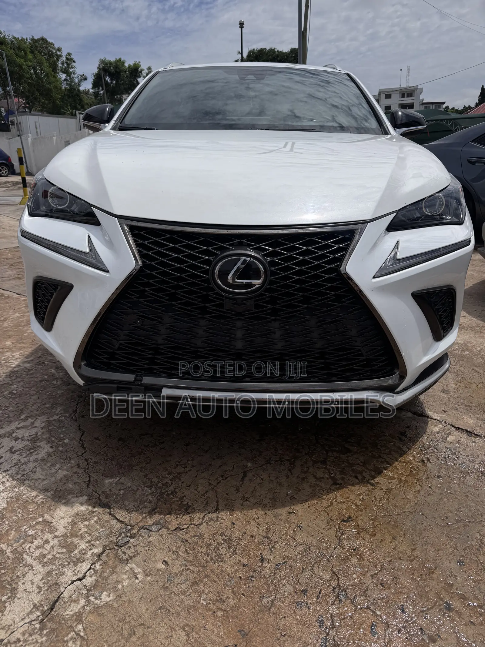 Lexus NX 300 AWD 2021 White