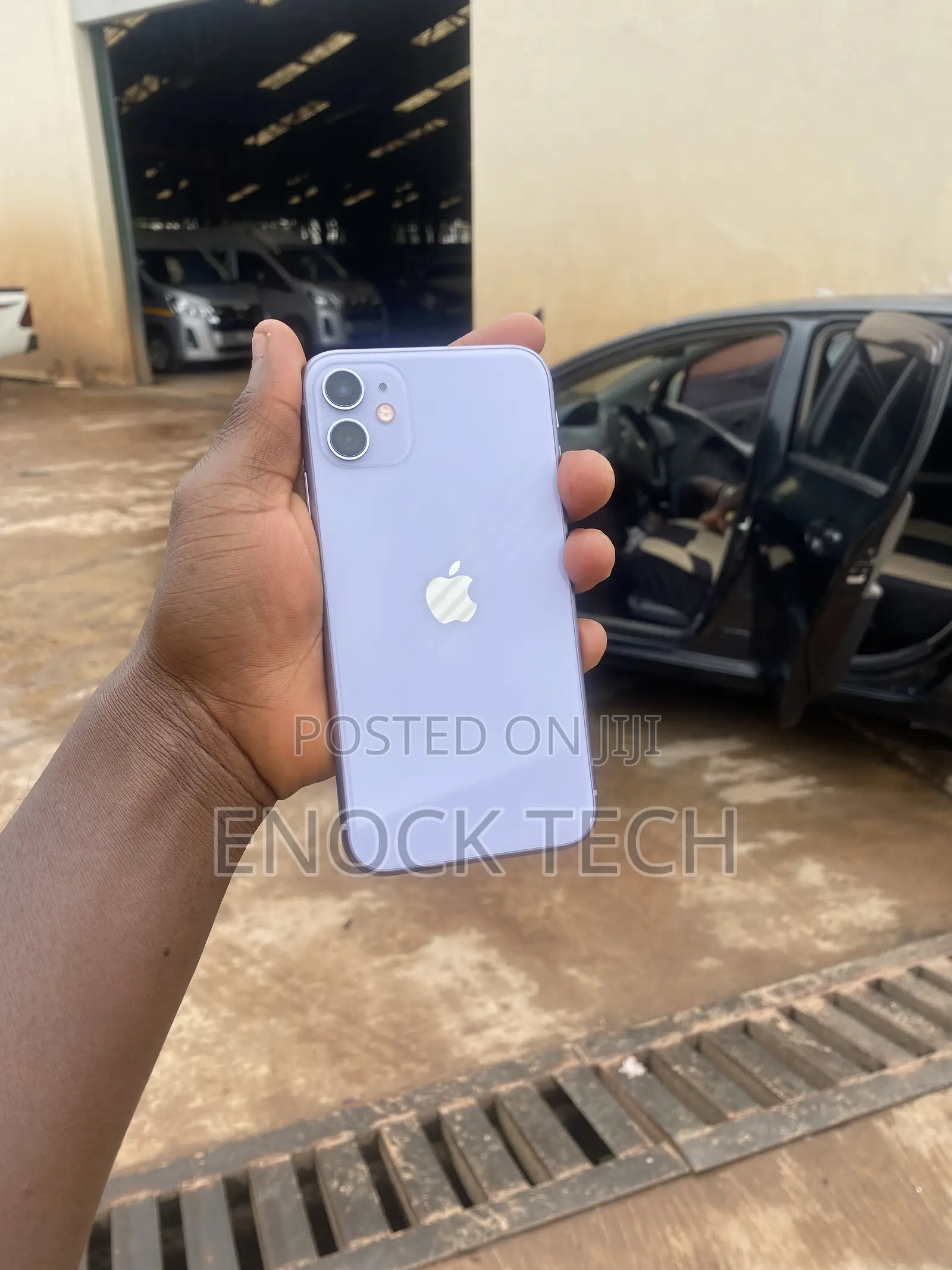 Apple iPhone 11 64 GB Purple