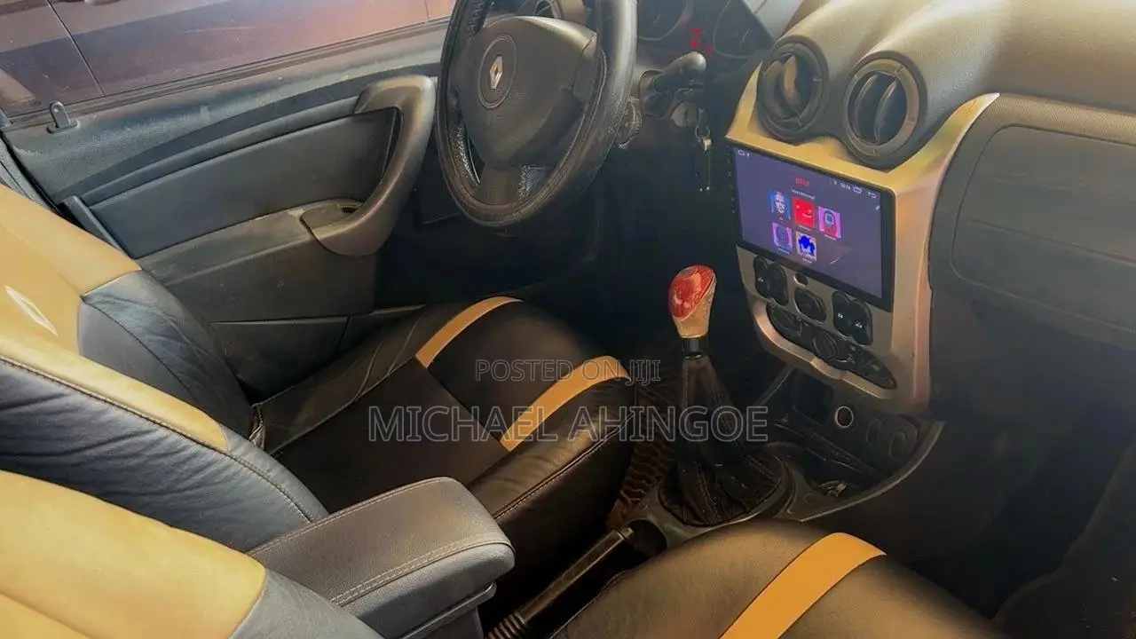 Renault Duster 2013 Blue