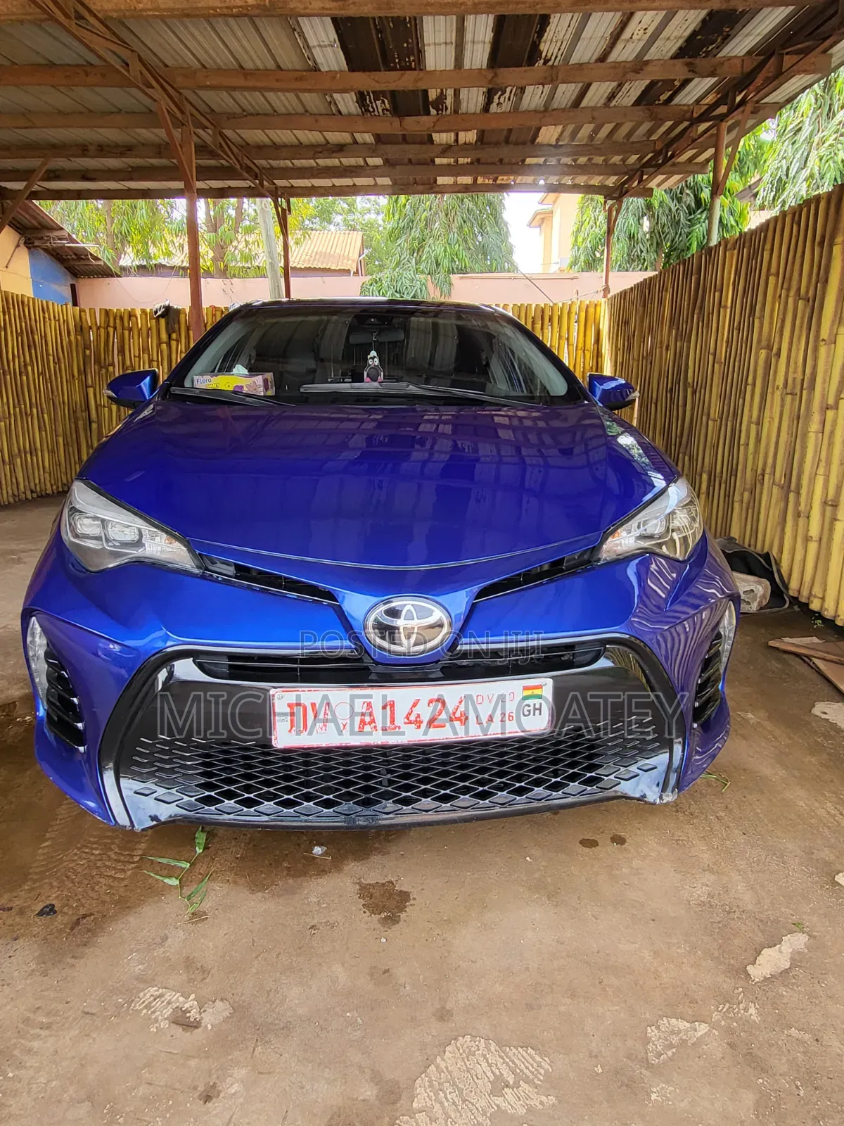 Toyota Corolla SE 4dr Sedan (1.8L 4cyl CVT) 2017 Blue