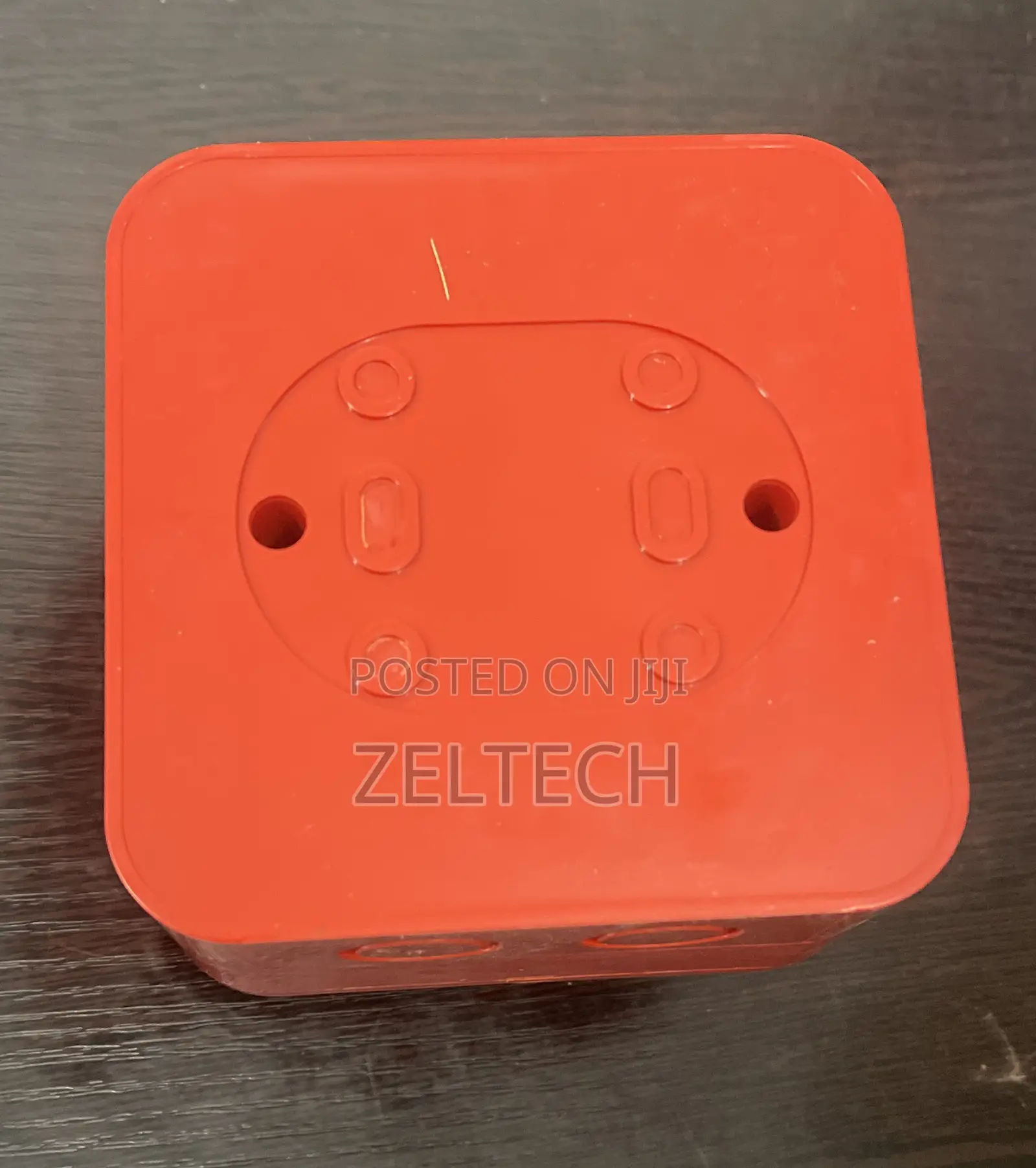 Zeta Addressable Sounder Beacon