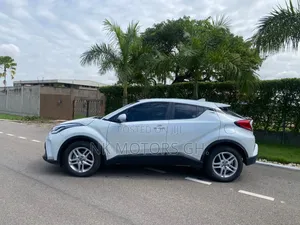 Toyota C-HR 2022 White