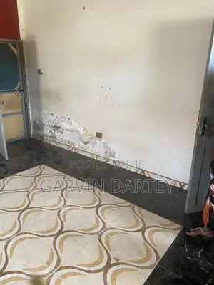 1bdrm House in Mile 7 for rent