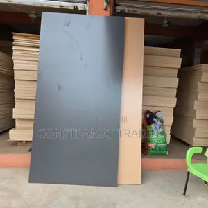 Semi Gloss Laminated Plywood