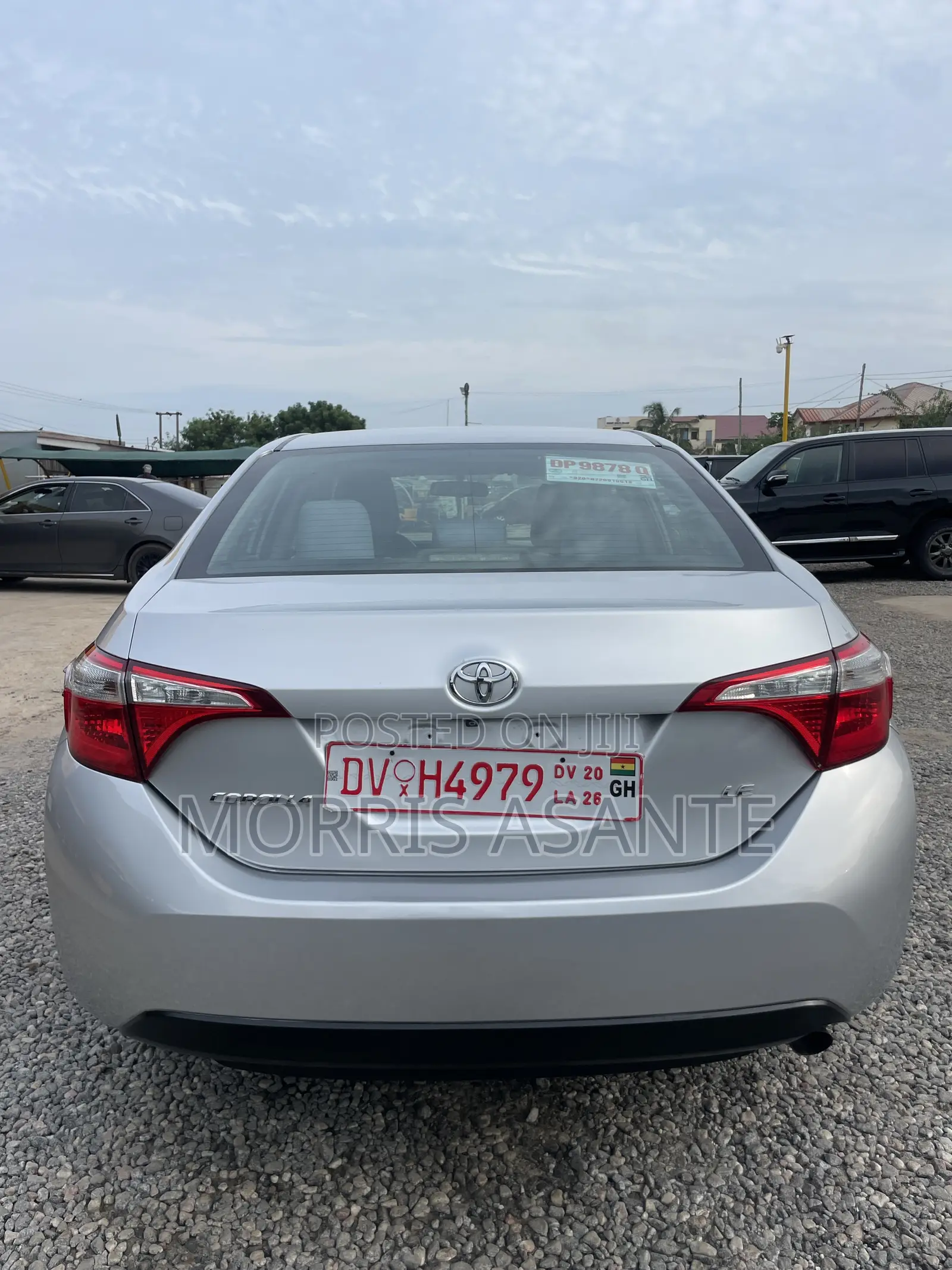 Toyota Corolla L 4dr Sedan (1.8L 4cyl 4A) 2015 Silver