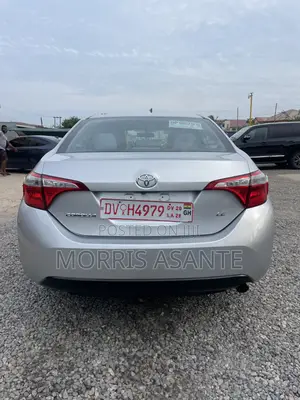 Toyota Corolla L 4dr Sedan (1.8L 4cyl 4A) 2015 Silver