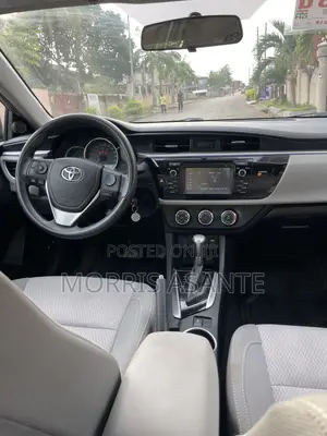 Toyota Corolla L 4dr Sedan (1.8L 4cyl 4A) 2015 Silver