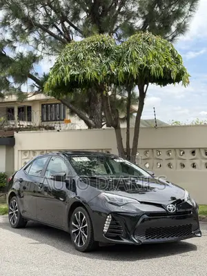 Toyota Corolla SE (1.8L 4cyl 6M) 2019 Black